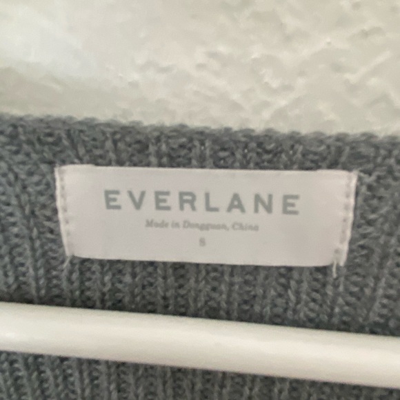 Everlane sweater - Picture 3 of 4